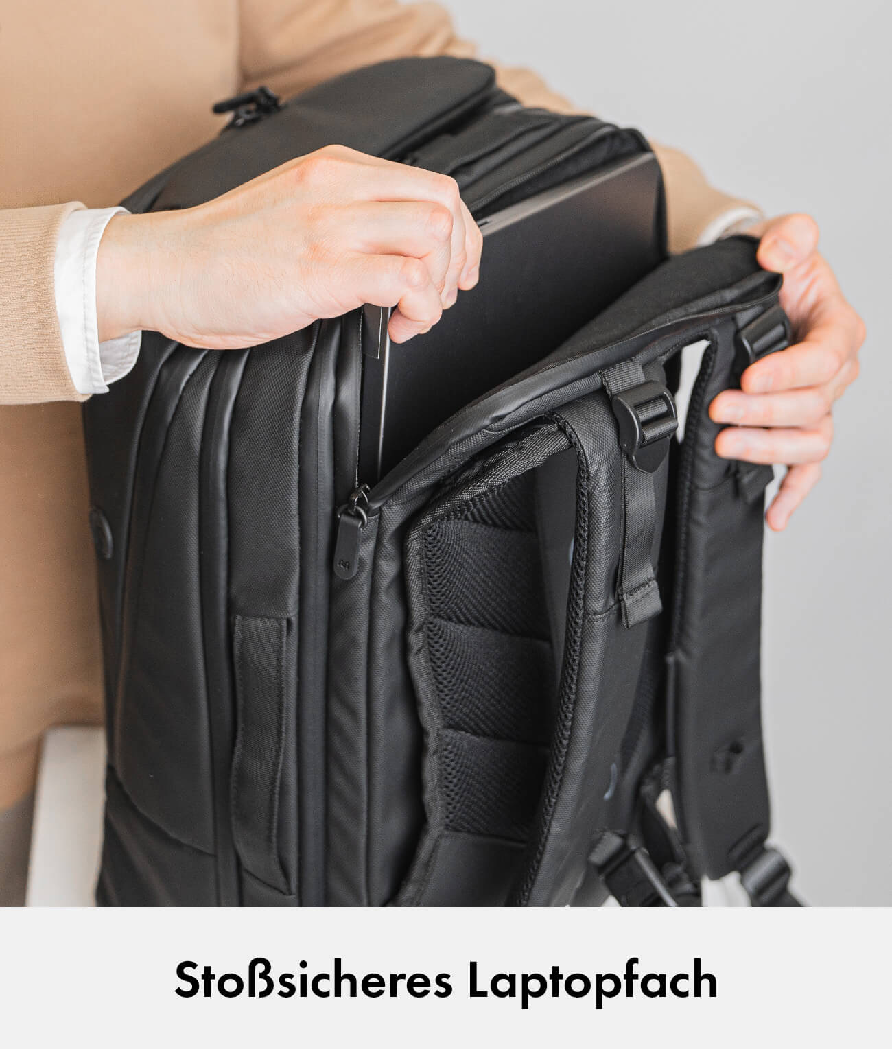 Travel Backpack Pro (REUSED)