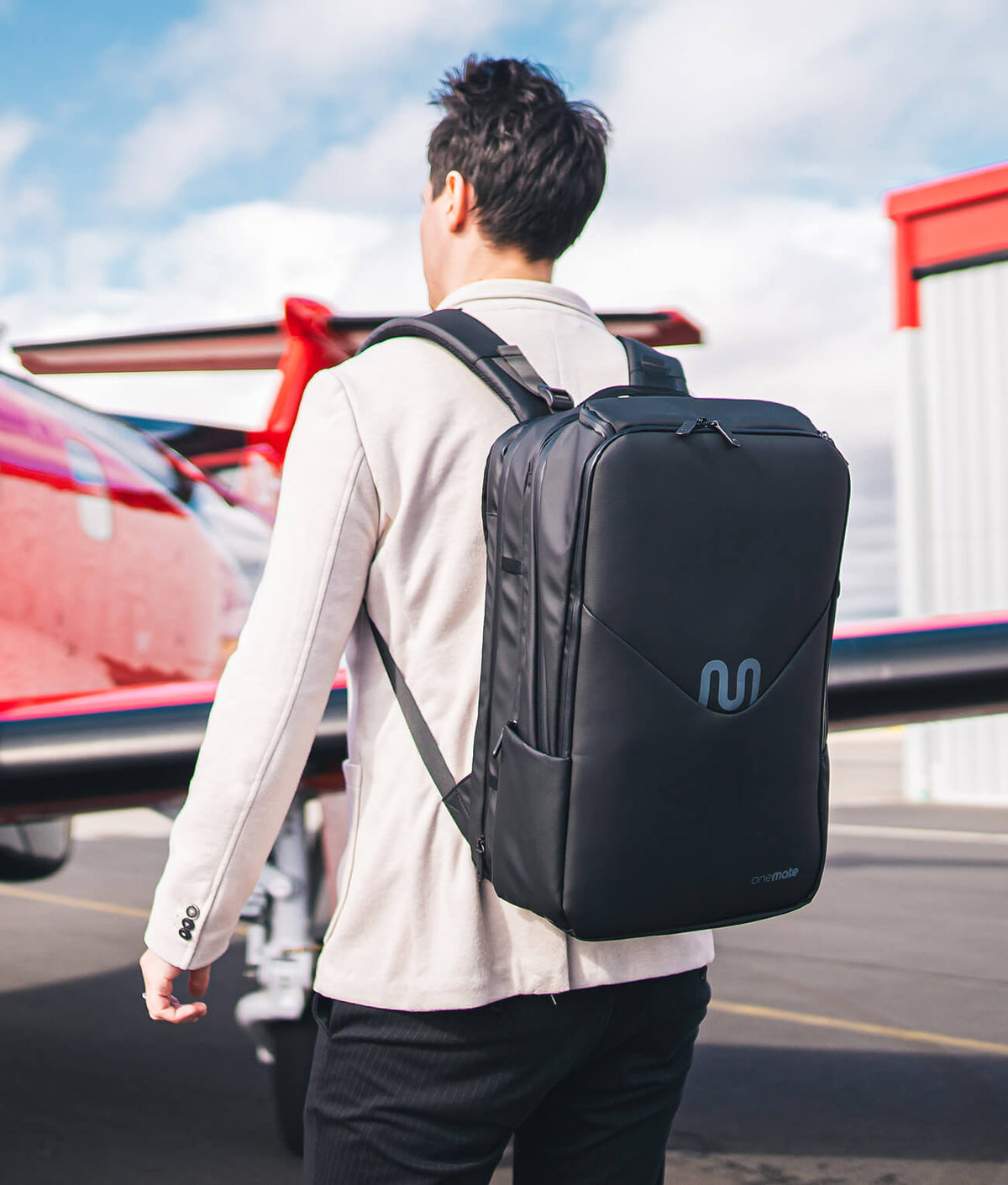 Pro Travel Bundle L – Travel Backpack Pro + Packing Cubes + Toiletry Bag + Tech Organizer