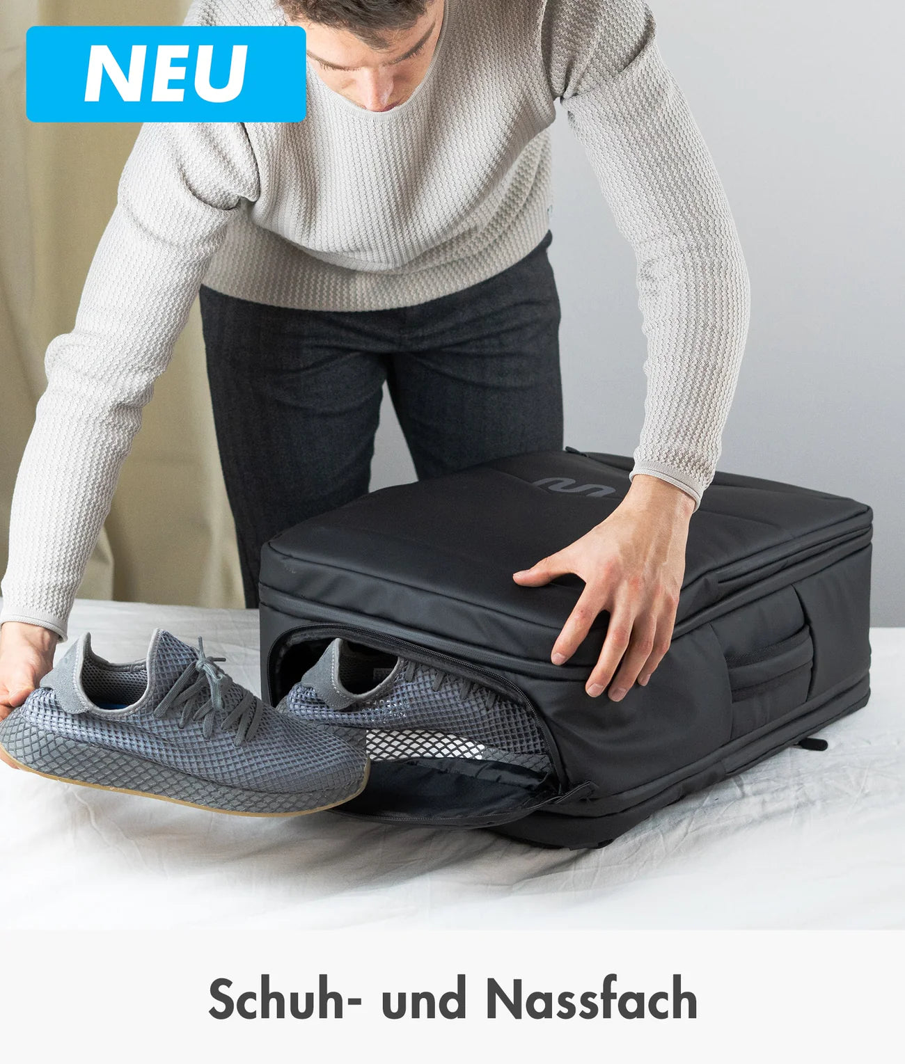 Travel Bundle: Travel Backpack Ultimate + Toiletry Bag