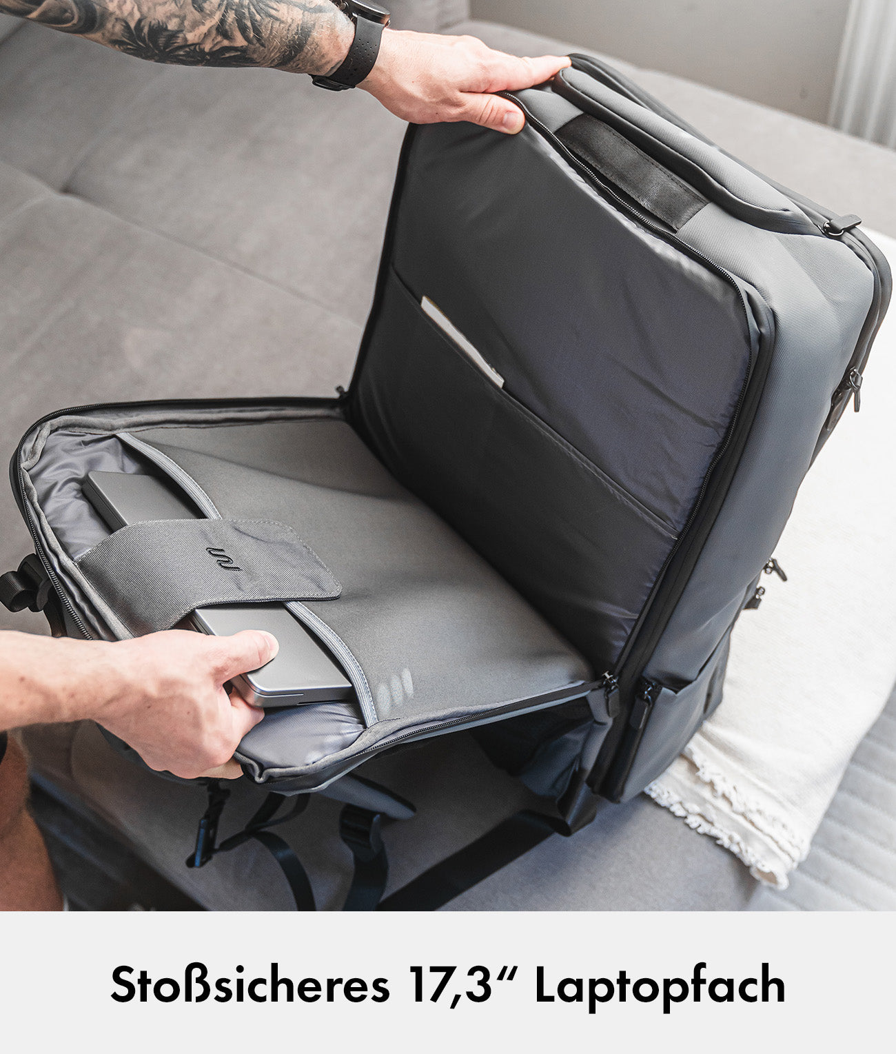 Ultimate Travel Bundle L – Travel Backpack Ultimate 2 + Packing Cubes + Toiletry Bag + Tech Organizer