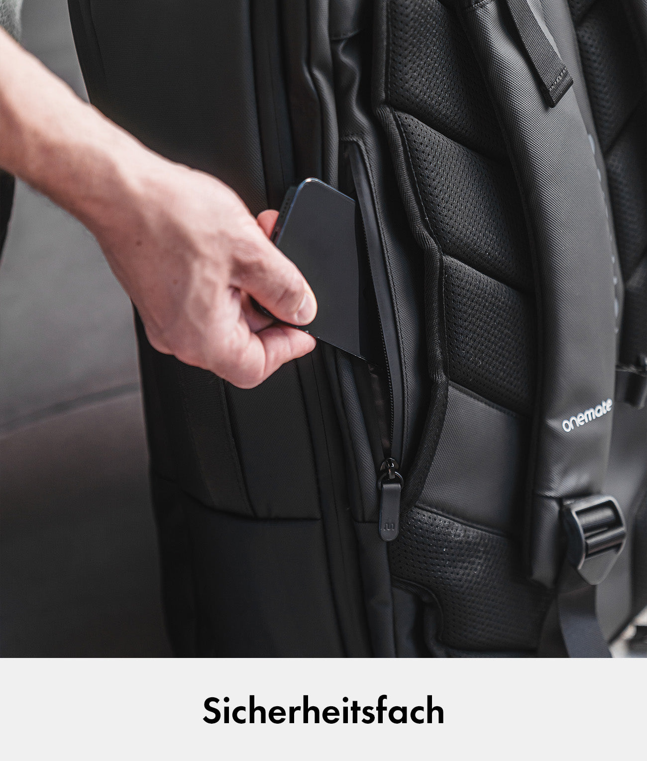 Ultimate Travel Bundle L – Travel Backpack Ultimate 2 + Packing Cubes + Toiletry Bag + Tech Organizer